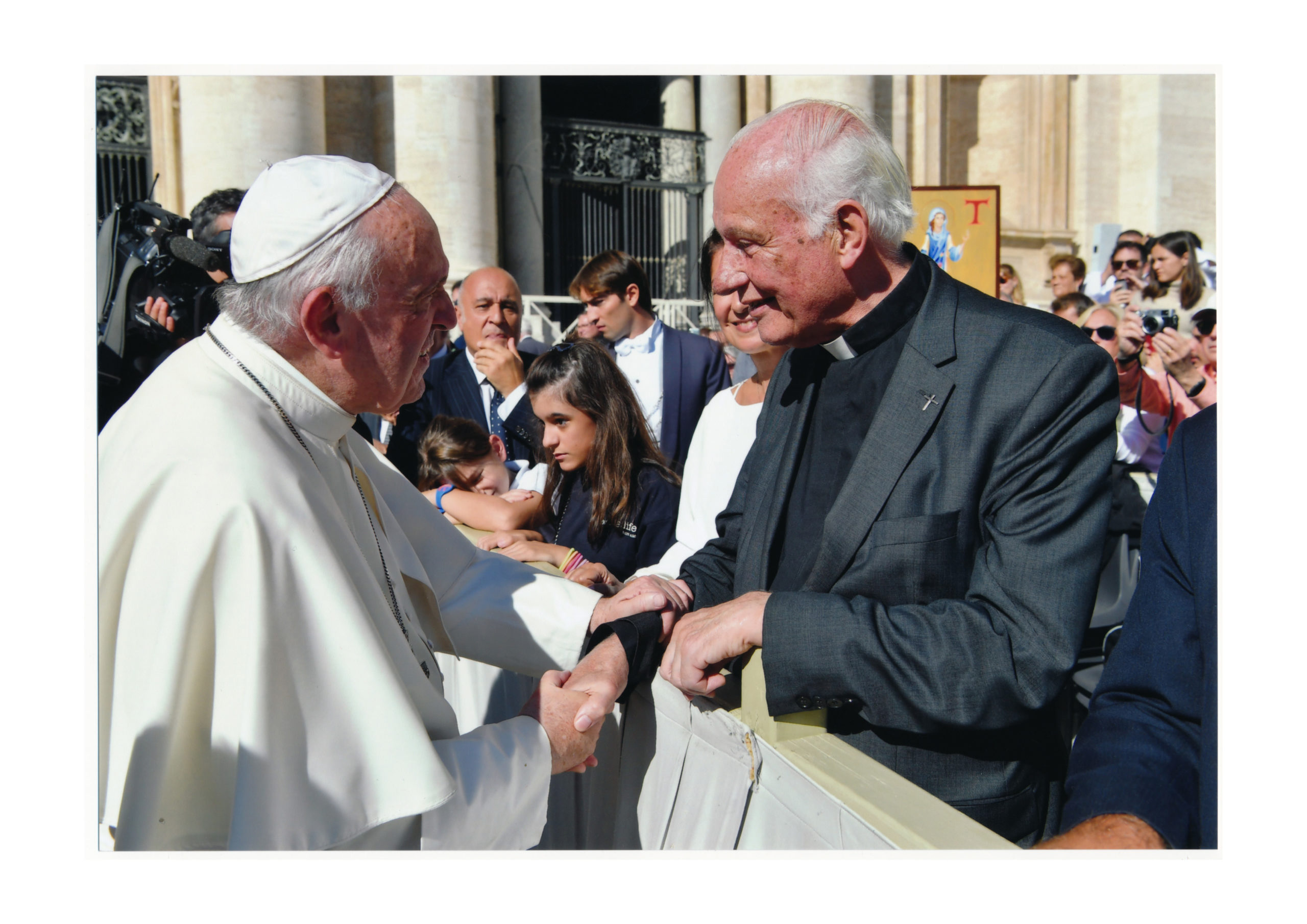 Monsignore Wilm Sanders und Papst Franziskus